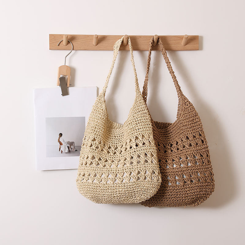 Crocheted shoulder bag with decorative hole pattern Kalsten