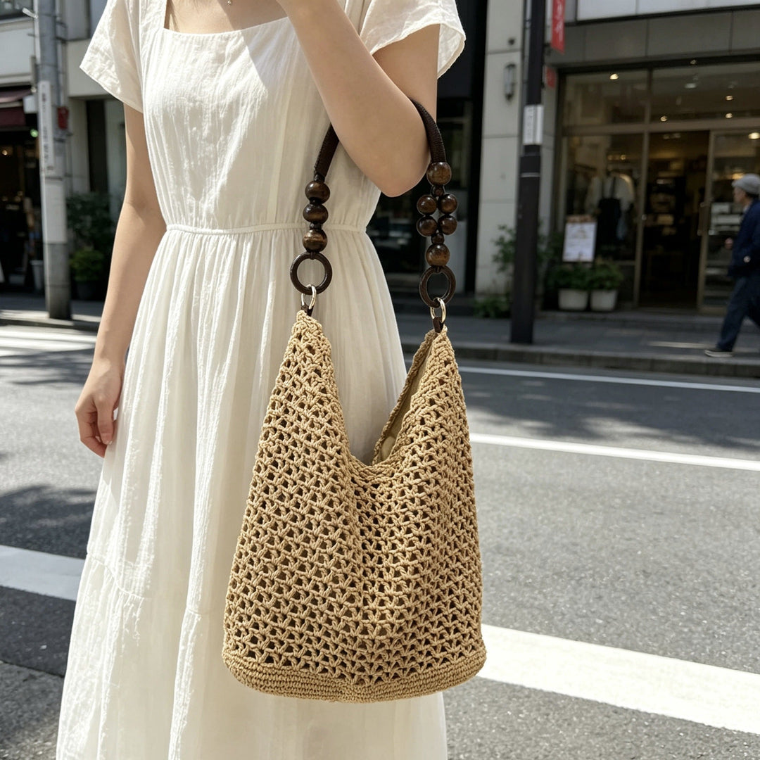 Hand-knotted bucket bag with wooden handles Kalsten