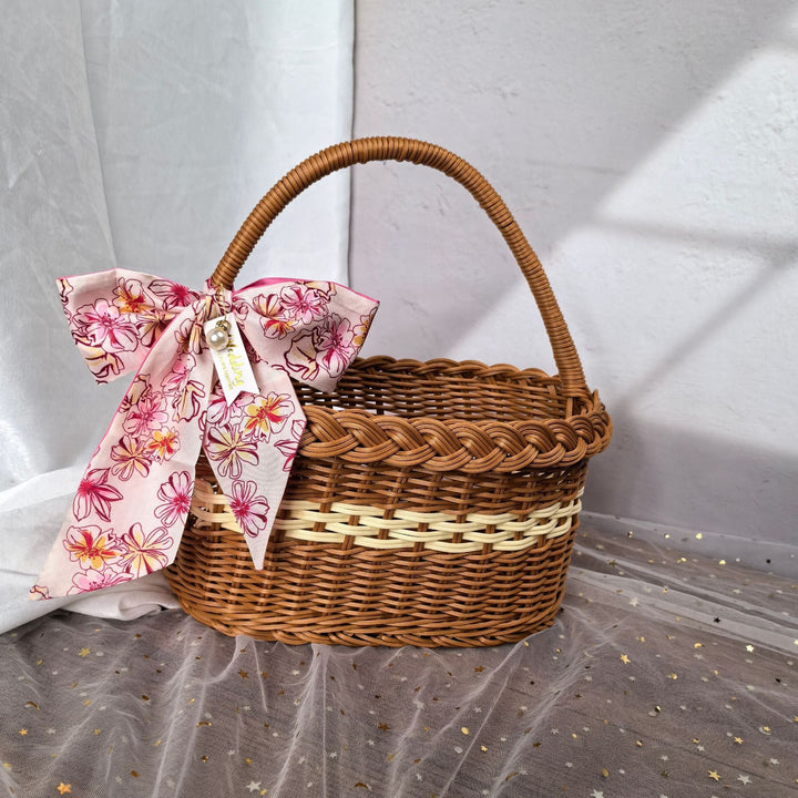 Women elegant handwoven shopping basket Kalsten
