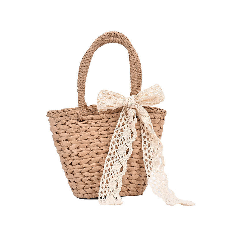 Handwoven basket bag with lace accent Kalsten