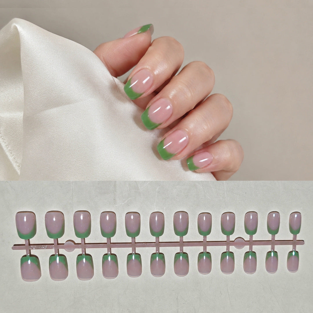 Chic French Tip Press-On Nail Art Set Kalsten