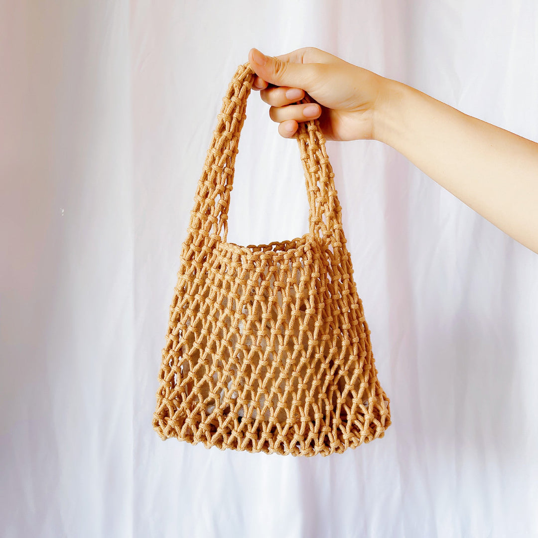 Hand-knotted tote bag in modern design Kalsten