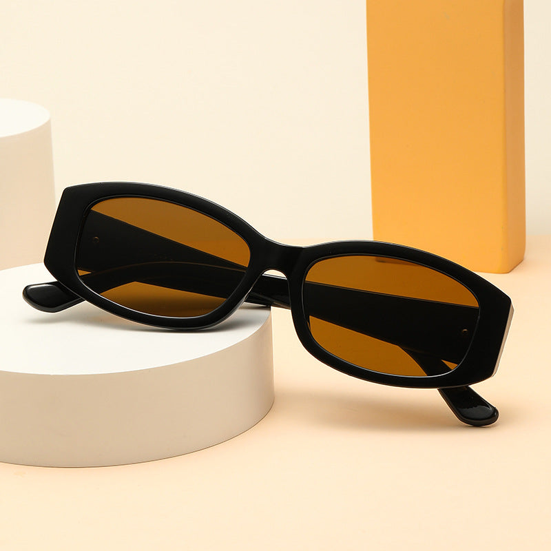 Women's modern sunglasses with unique golden frame Kalsten