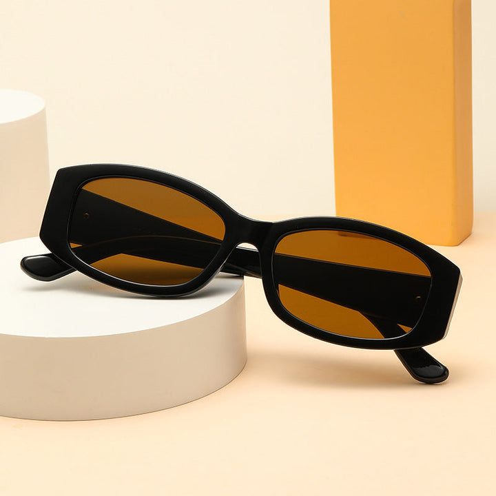 Women's modern sunglasses with unique golden frame Kalsten