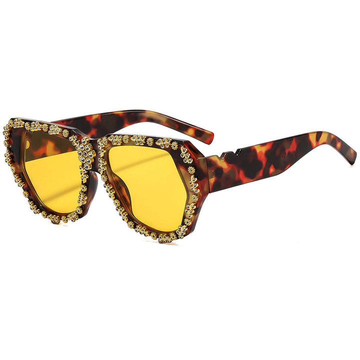 Women's fashionable sunglasses with opulent crystal frame Kalsten