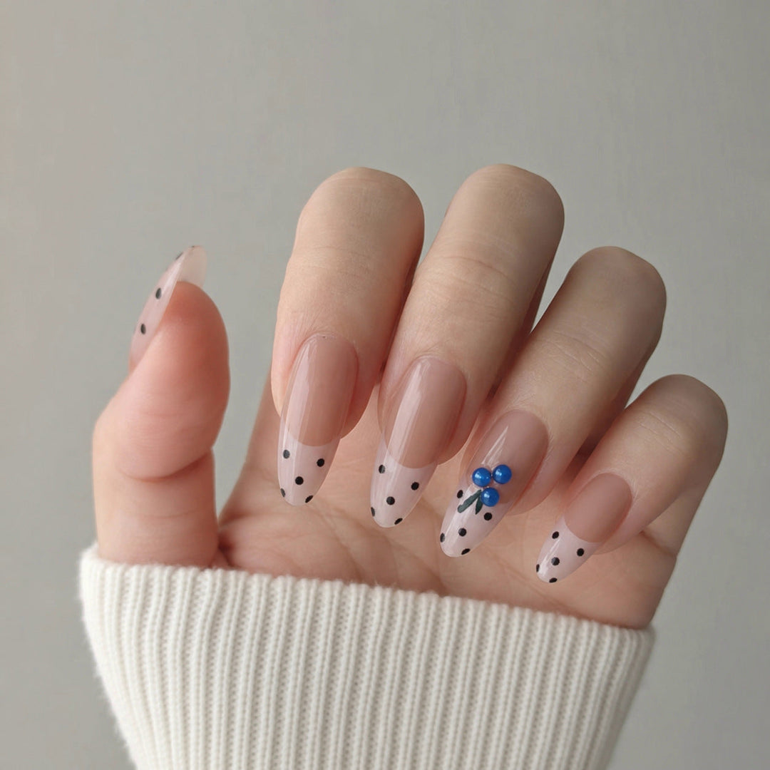 Chic Polka Dot Press-On Nail Tips Kalsten