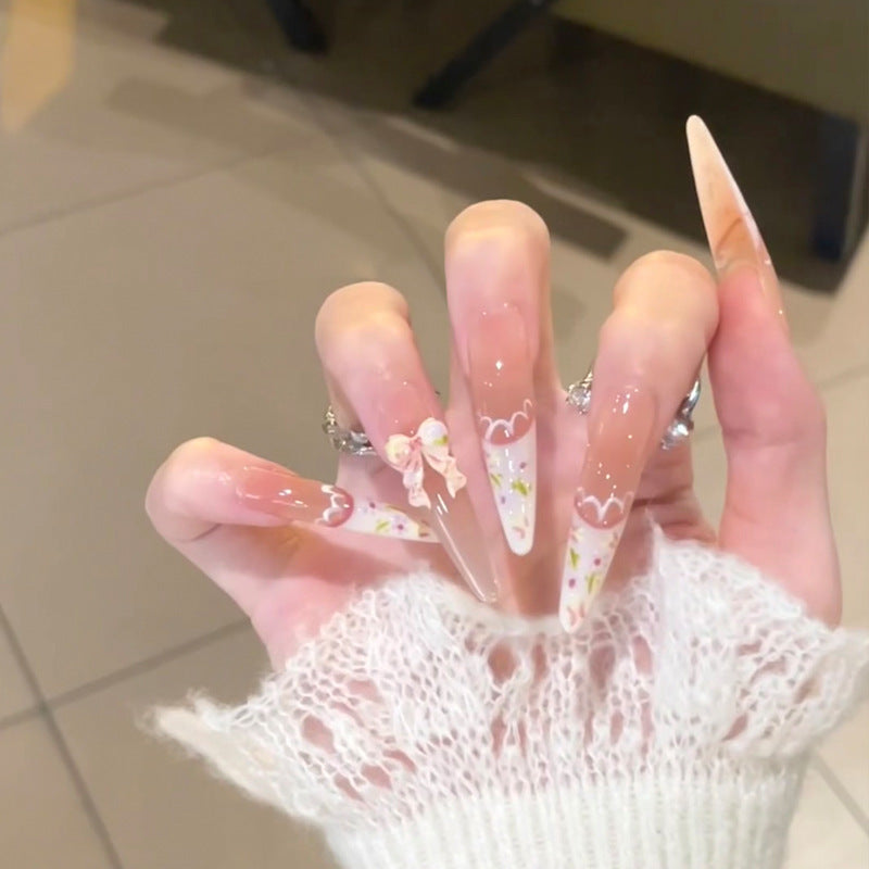 Artistic Floral Press-On Nail Design Kalsten