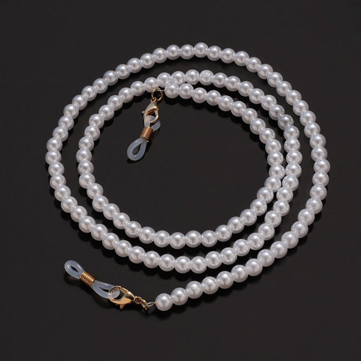 Pearl necklace with practical chain holder Kalsten