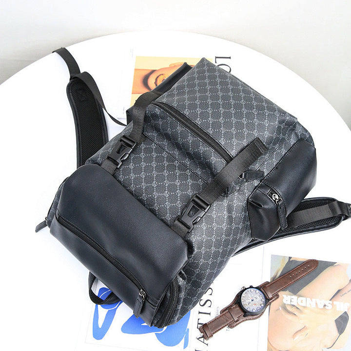 Fashionable backpack with expandable pockets Kalsten