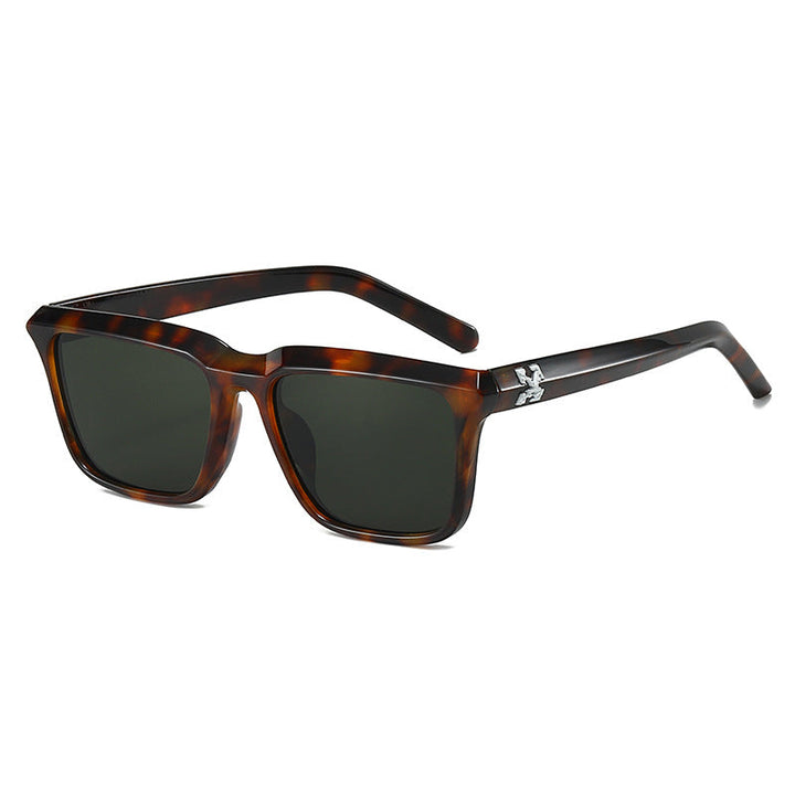 Women's fashionable sunglasses in modern rectangular design Kalsten