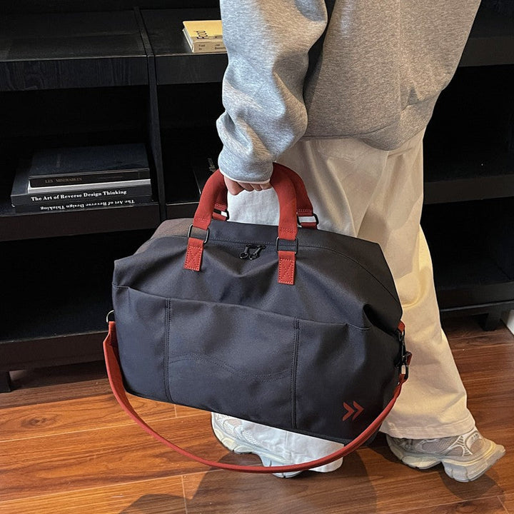 Elegant and Spacious Travel Bag with Robust Design Kalsten
