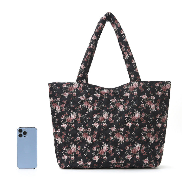 Trendy shopping bag with cute bear and strawberry design Kalsten