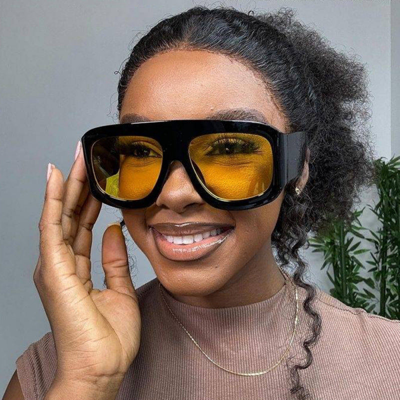 Women oversized sunglasses in modern design Kalsten