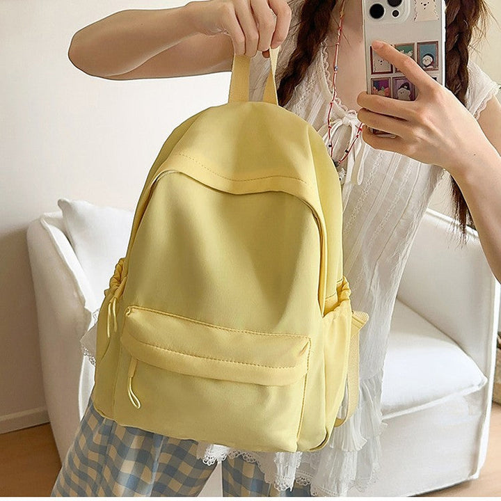 Leisure backpack with flexible side pockets and clear structure Kalsten