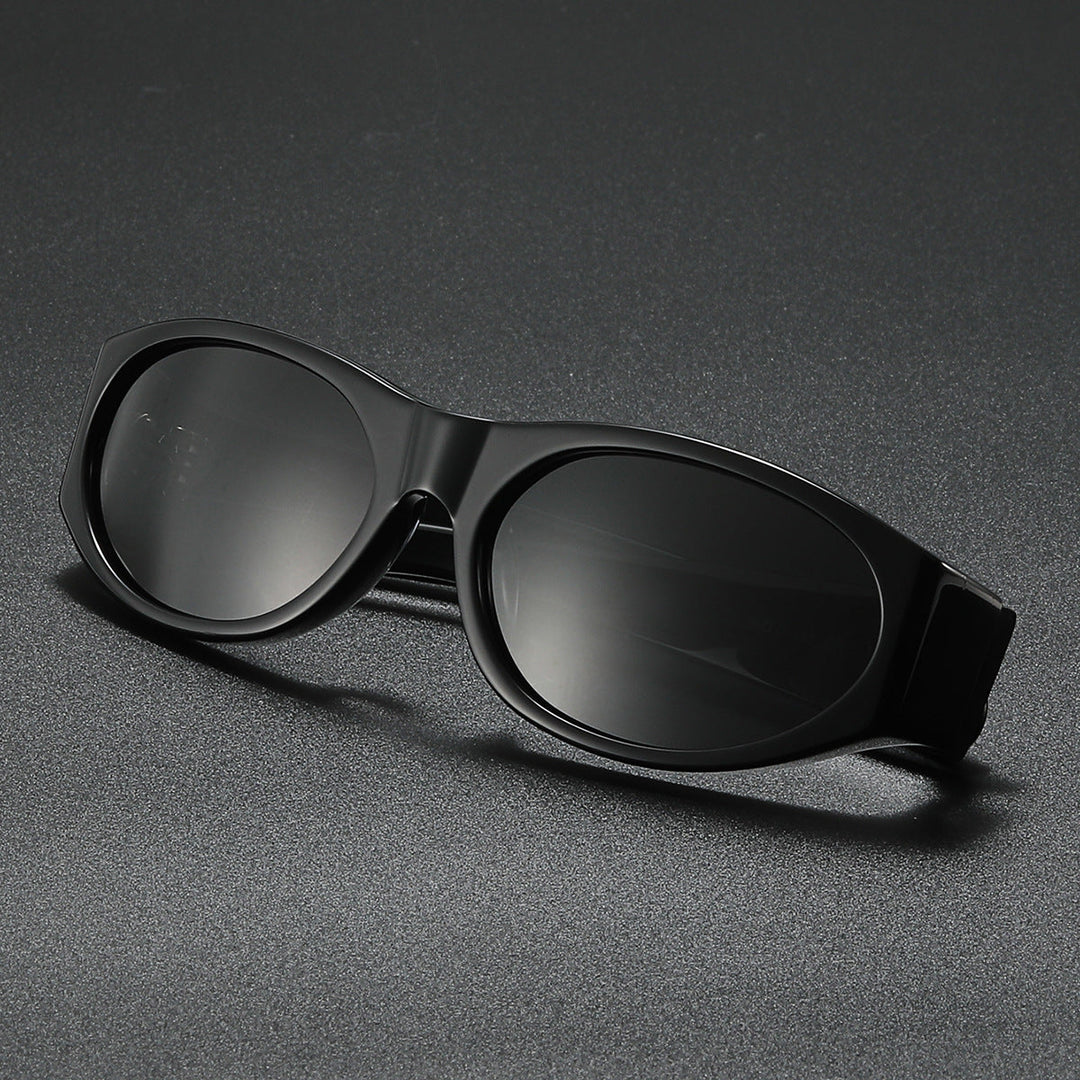 Ladies elegant fashionable sunglasses with lightweight frame Kalsten