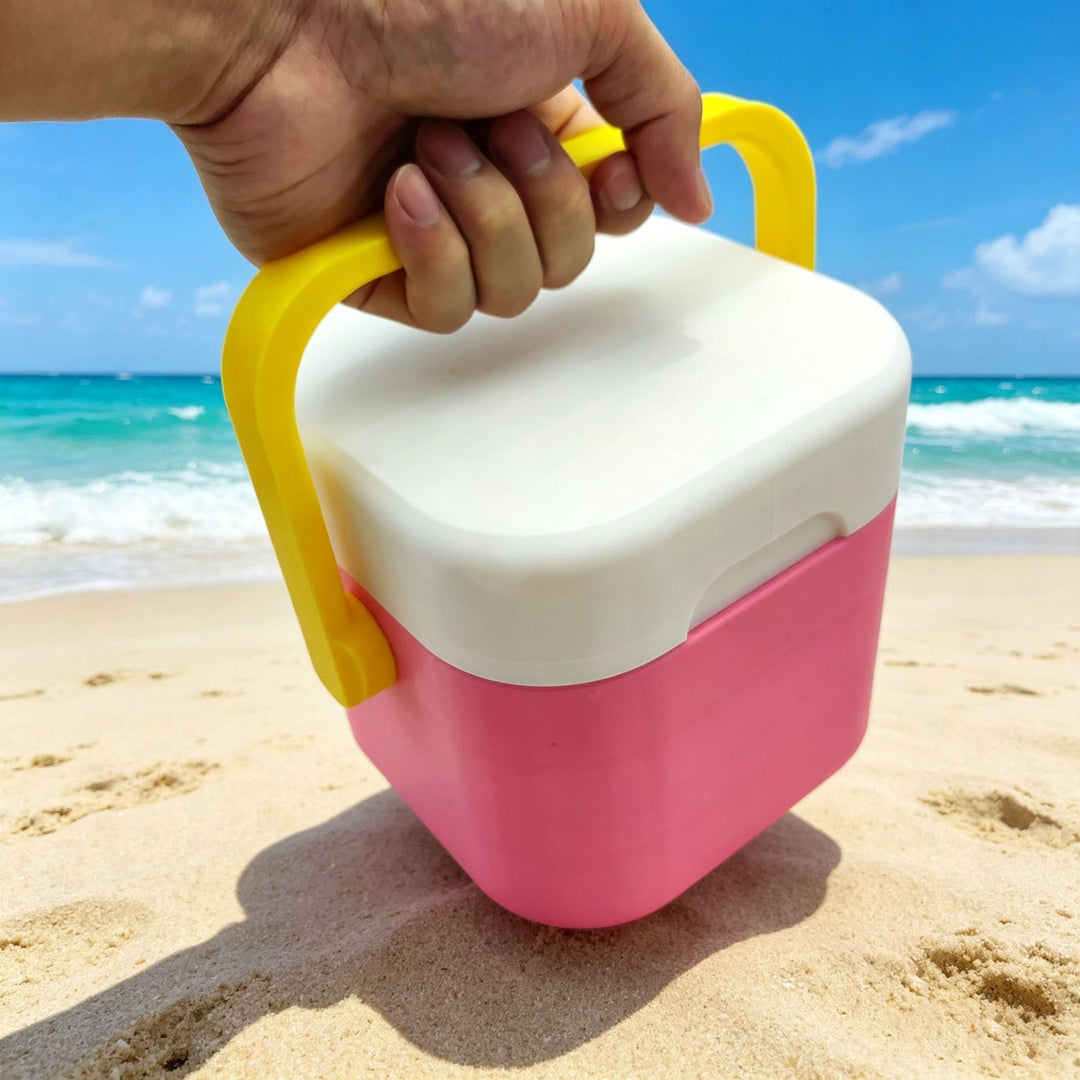 Unisex portable cooler with ergonomic carrying handle and insulated double wall Kalsten