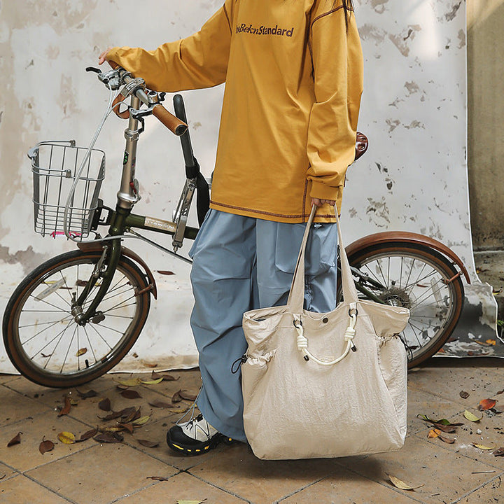 Practical leisure messenger bag with versatile storage options Kalsten
