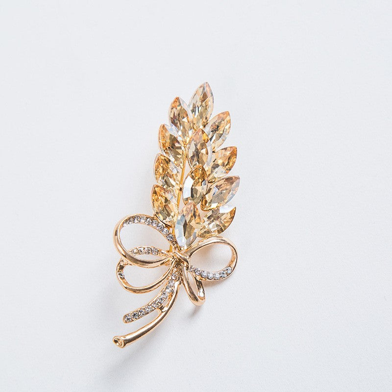 Elegante Brooch with Crystals Kalsten