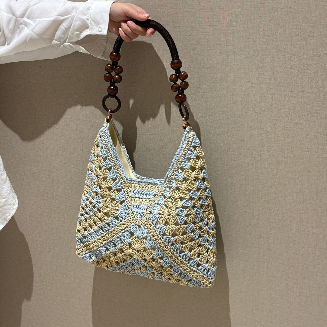 Hand-knotted shoulder bag with wooden handles Kalsten