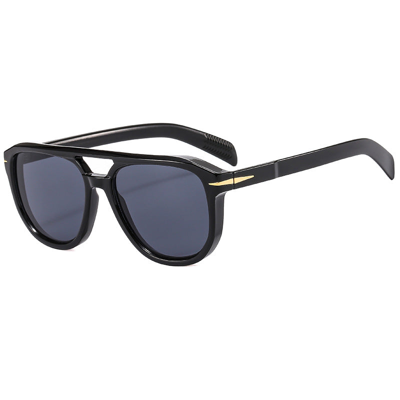 Women's sunglasses with a distinctive frame and protective lenses Kalsten