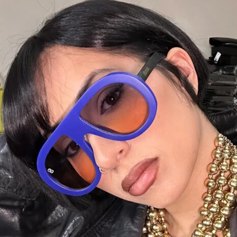 Ladies oversized sunglasses in futuristic design Kalsten