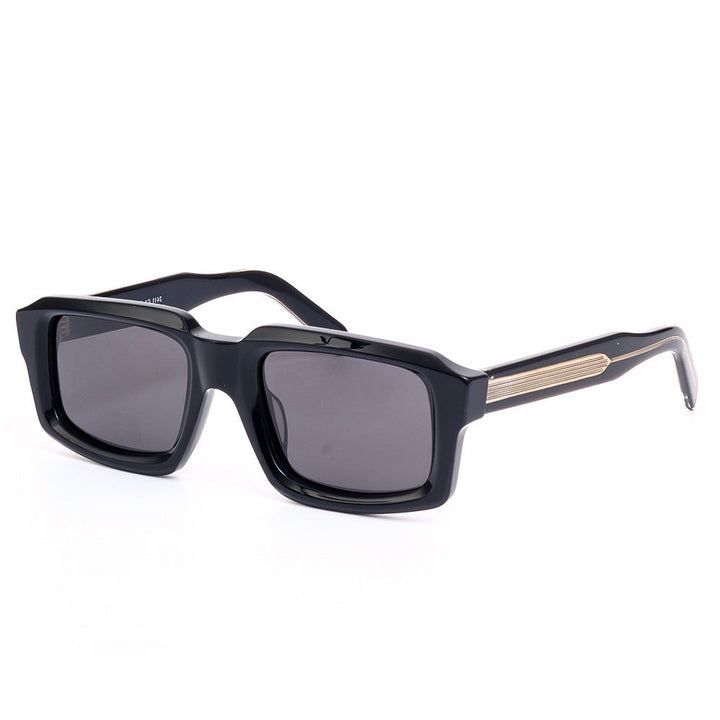 Women's sunglasses in a stylish and multifaceted design with a comfortable plastic frame Kalsten