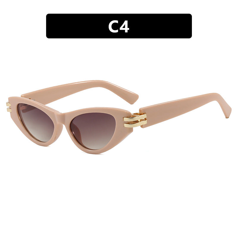 Ladies Cat-Eye Sunglasses with Luxurious Accents Kalsten