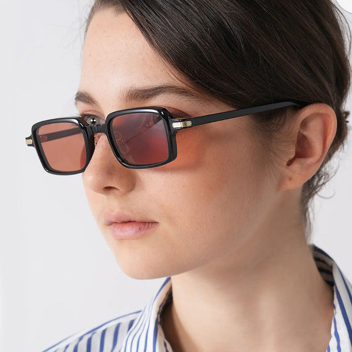 Women square sunglasses with protective UV filter and sturdy frame Kalsten