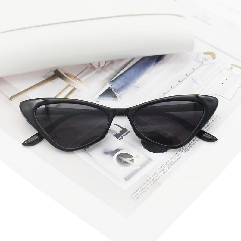 Women's Cat-Eye Sunglasses with Carefully Designed Frame Kalsten