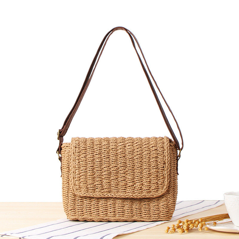 Handcrafted Shoulder Bag Made of Natural Bast Kalsten