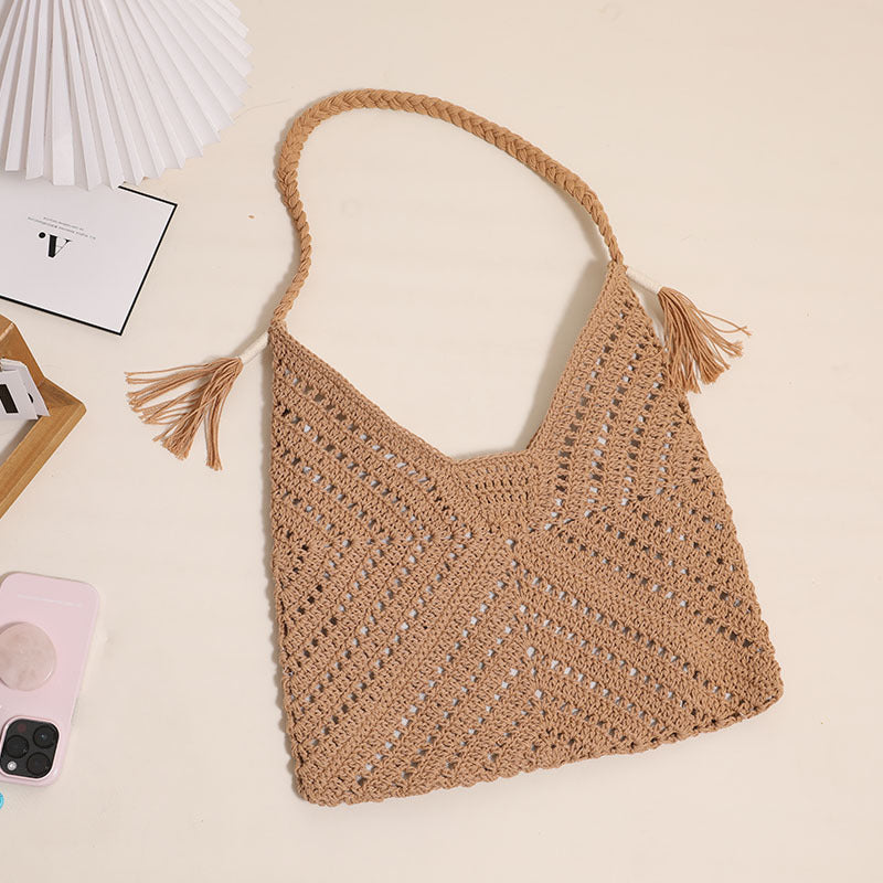 Handmade macrame crossbody bag with playful tassels Kalsten