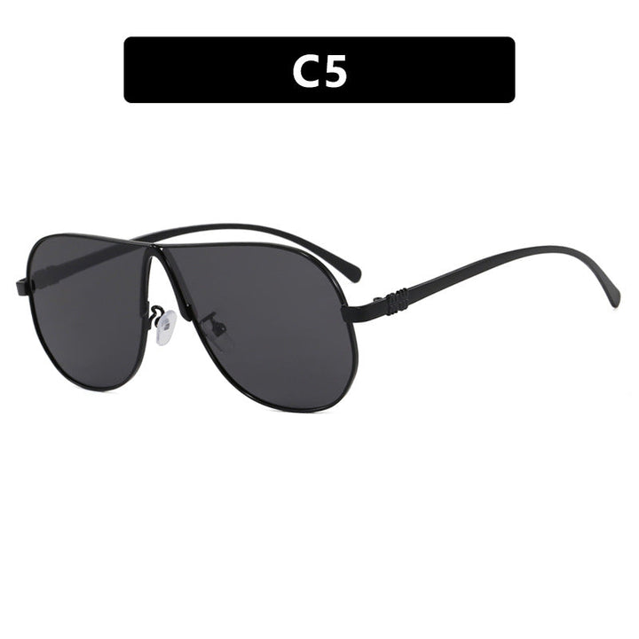 Women oversized sunglasses with modern design Kalsten