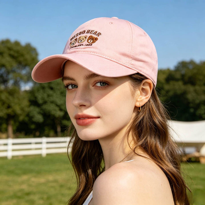 Women's playful cotton cap with embroidered animal design Brehn