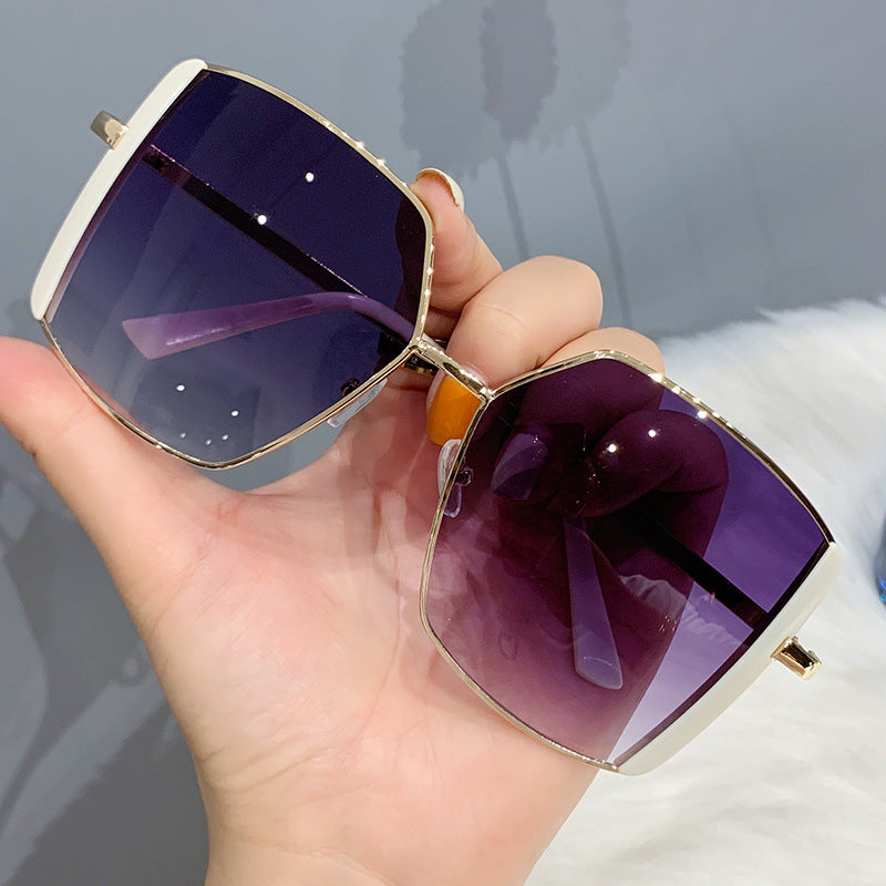 Women's oversized sunglasses with glamorous frame Kalsten