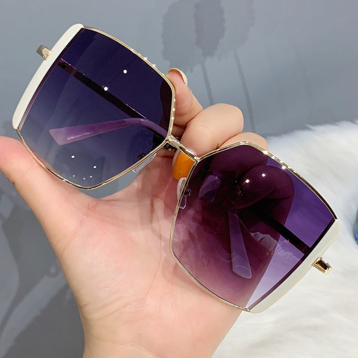 Women's oversized sunglasses with glamorous frame Kalsten