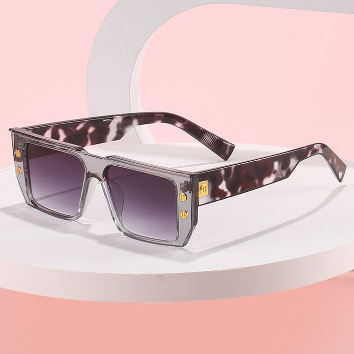 Women's fashionable clear glasses with golden accents Kalsten