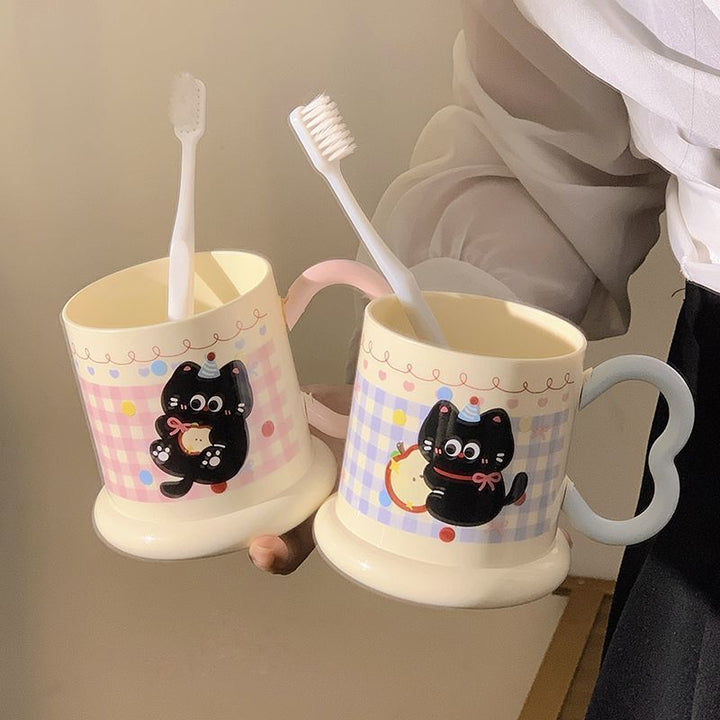 Ceramic mug with playful cat motif Kalsten
