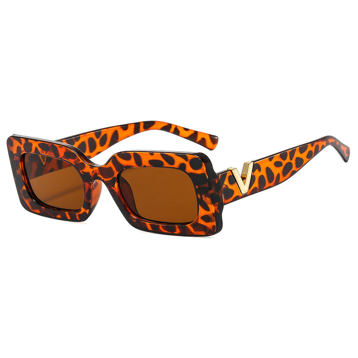 Ladies Stylish oversized sunglasses with unique frame Kalsten