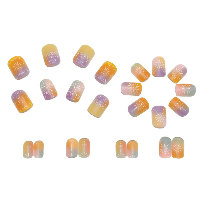 Artificial nails with elegant gradient and delicate pattern Kalsten