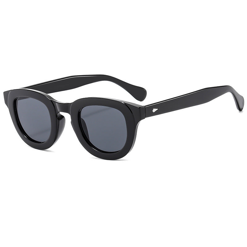 Women's sunglasses with fashionable cat-eye design and UV protection Kalsten