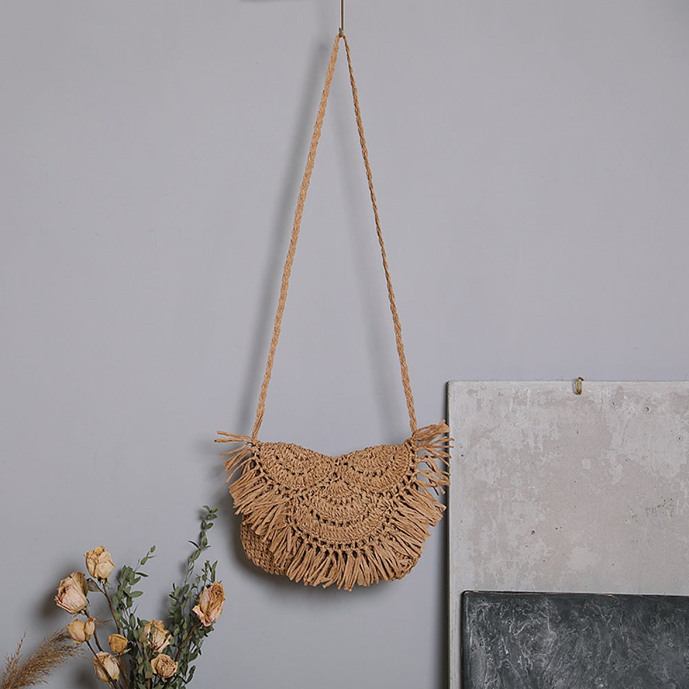 Boho Crossbody Bag Made of Handcrafted Natural Material Kalsten