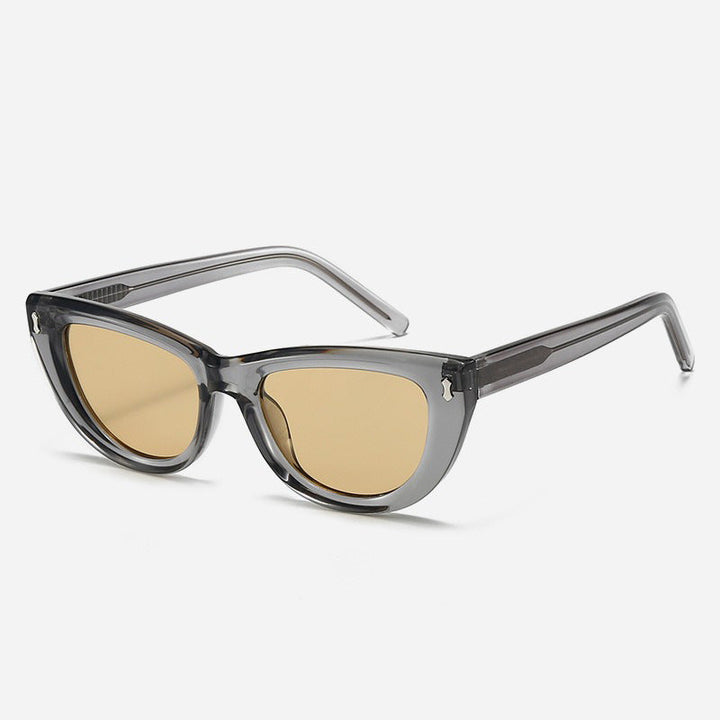 Women's Cat-Eye sunglasses with transparent frame and brown lenses Kalsten