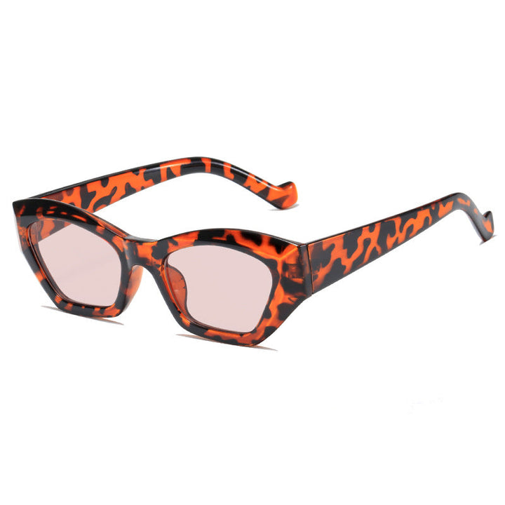 Ladies fashionable sunglasses in extravagant leopard pattern Kalsten