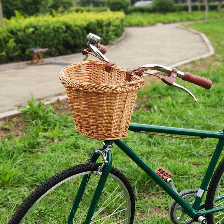 Women basket made of woven material Kalsten