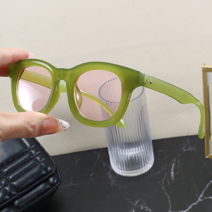 Women's sunglasses in modern, square design Kalsten