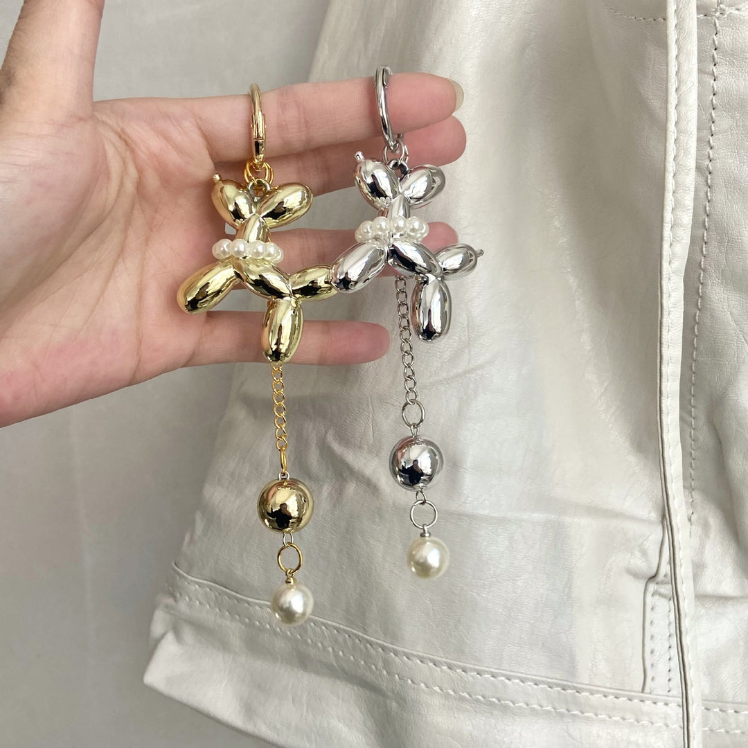 Playful Balloon Dog-Inspired Keychain Kalsten