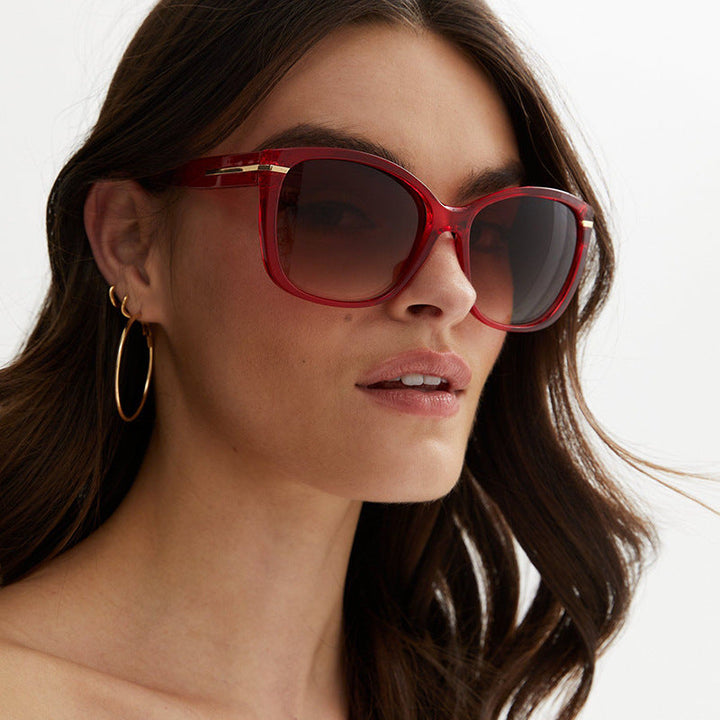 Women's oversized sunglasses with elegant plastic frame and protective UV filter Kalsten
