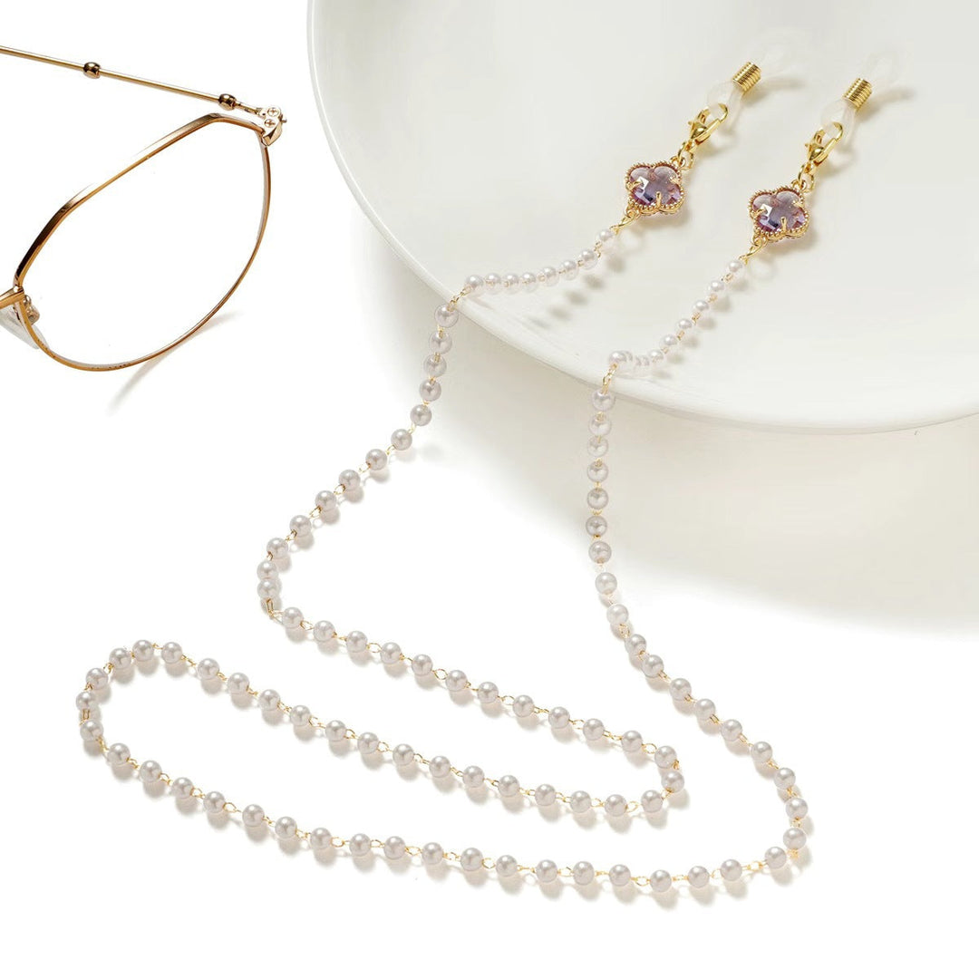 Elegant glasses holder chain with pearl accents Kalsten