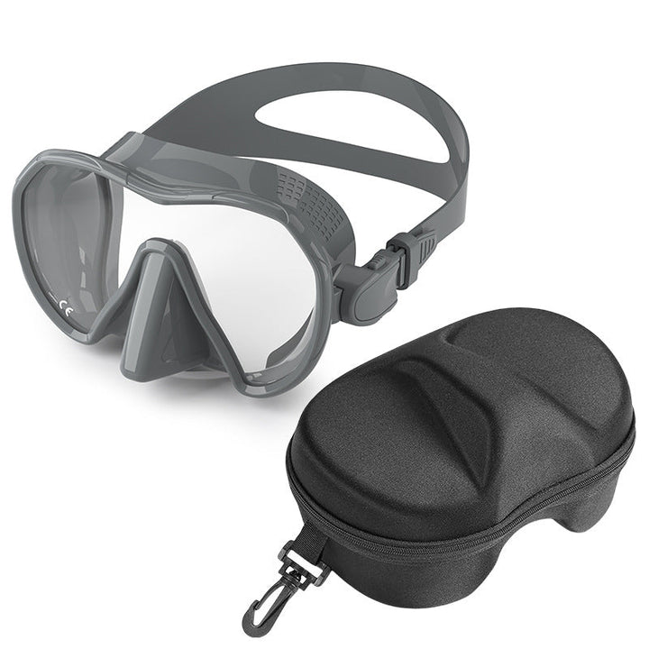 Diving mask with wide field of vision and comfortable wearing comfort Kalsten