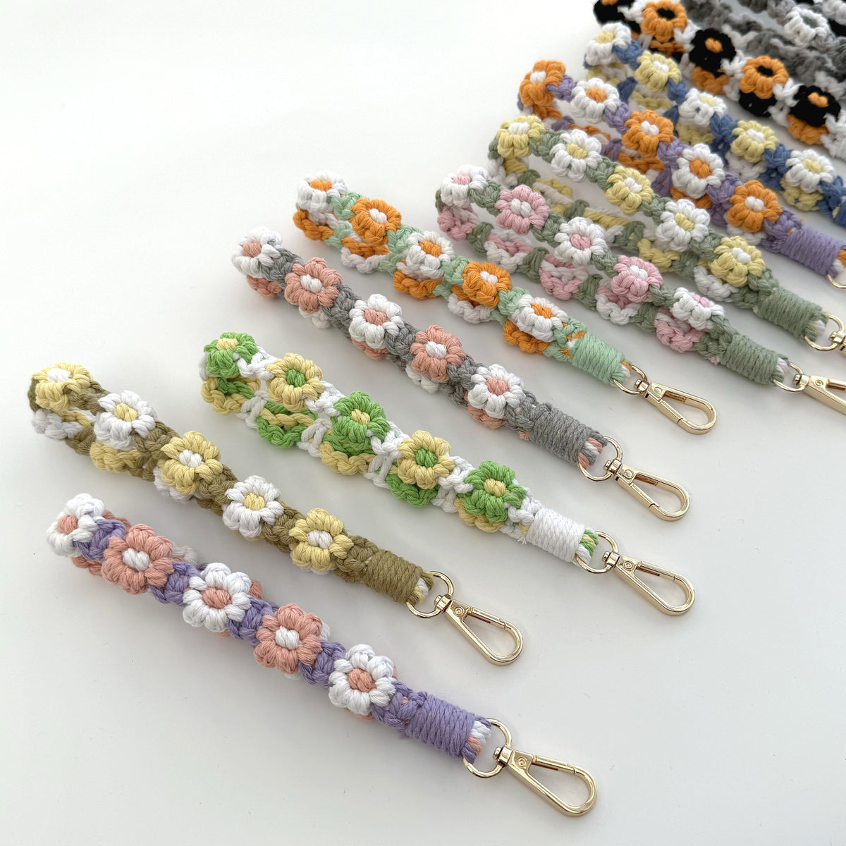 Floral Macrame Keychain Strap Acalora 1788942629